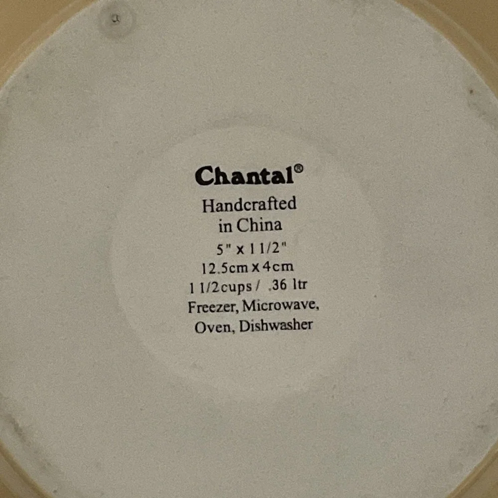 Chantal Yellow Scalloped Edge Pie Dish Freezer Microwave Bake Serve Stoneware